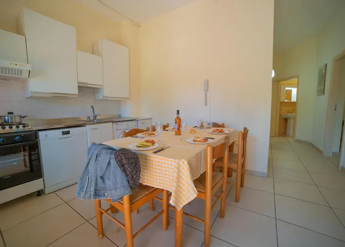 Lejlighed Serra Alimini