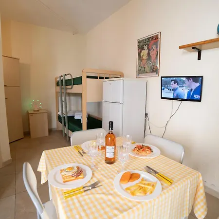 Serra Alimini アパート *